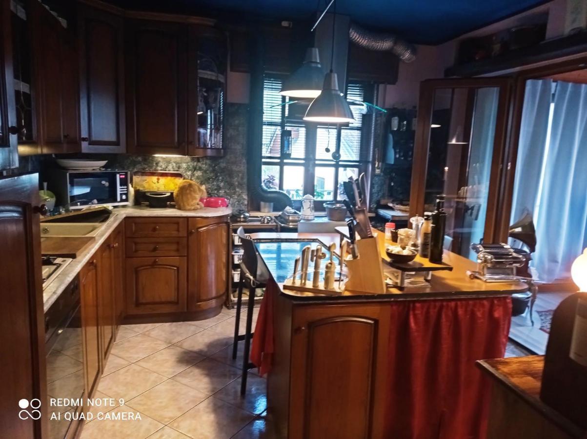 Comfortable Apartment With Panoramic View 65 M² Shared Pool Challand Saint Victor Luaran gambar
